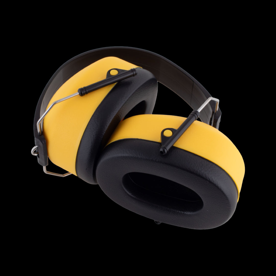 PG PROFESSIONAL Class 5 Safety Earmuffs with 30.4 dB SNR rating, lightweight comfort, and adjustable headband for medium/large sizes.