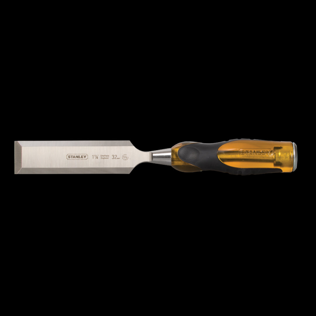 STANLEY 32mm Dyna Grip Chisel with a durable EN31 steel blade and comfortable shatterproof handle for precision woodworking.