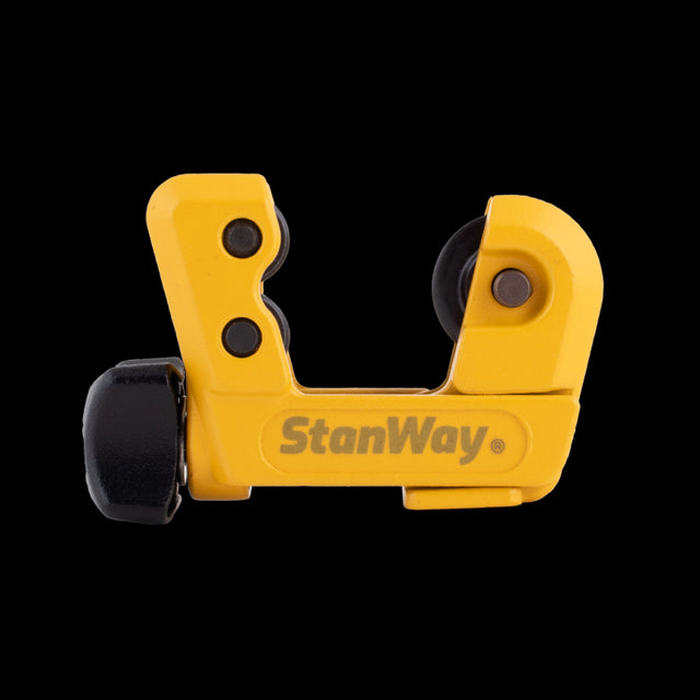 STANWAY Basick Pipe Cutter for metal pipes (3-25mm), featuring ergonomic design and instant blade change for precise cuts.