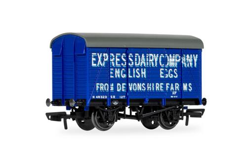Hornby Trains - SR Express Dairies Box Van
