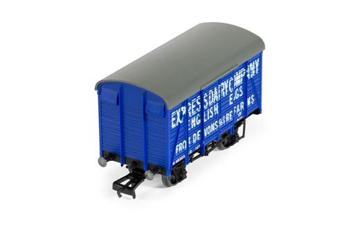 Hornby Trains - SR Express Dairies Box Van
