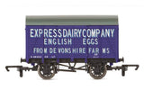 Hornby Trains - SR Express Dairies Box Van