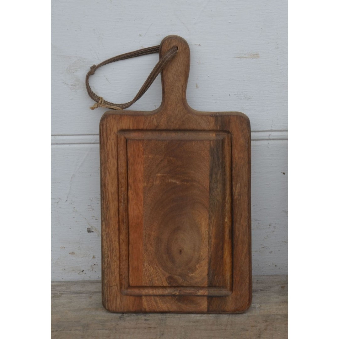 Natural mango wood chopping board (22 x 42 cm), perfect for food prep, stylish, durable, and eco-friendly for any kitchen.