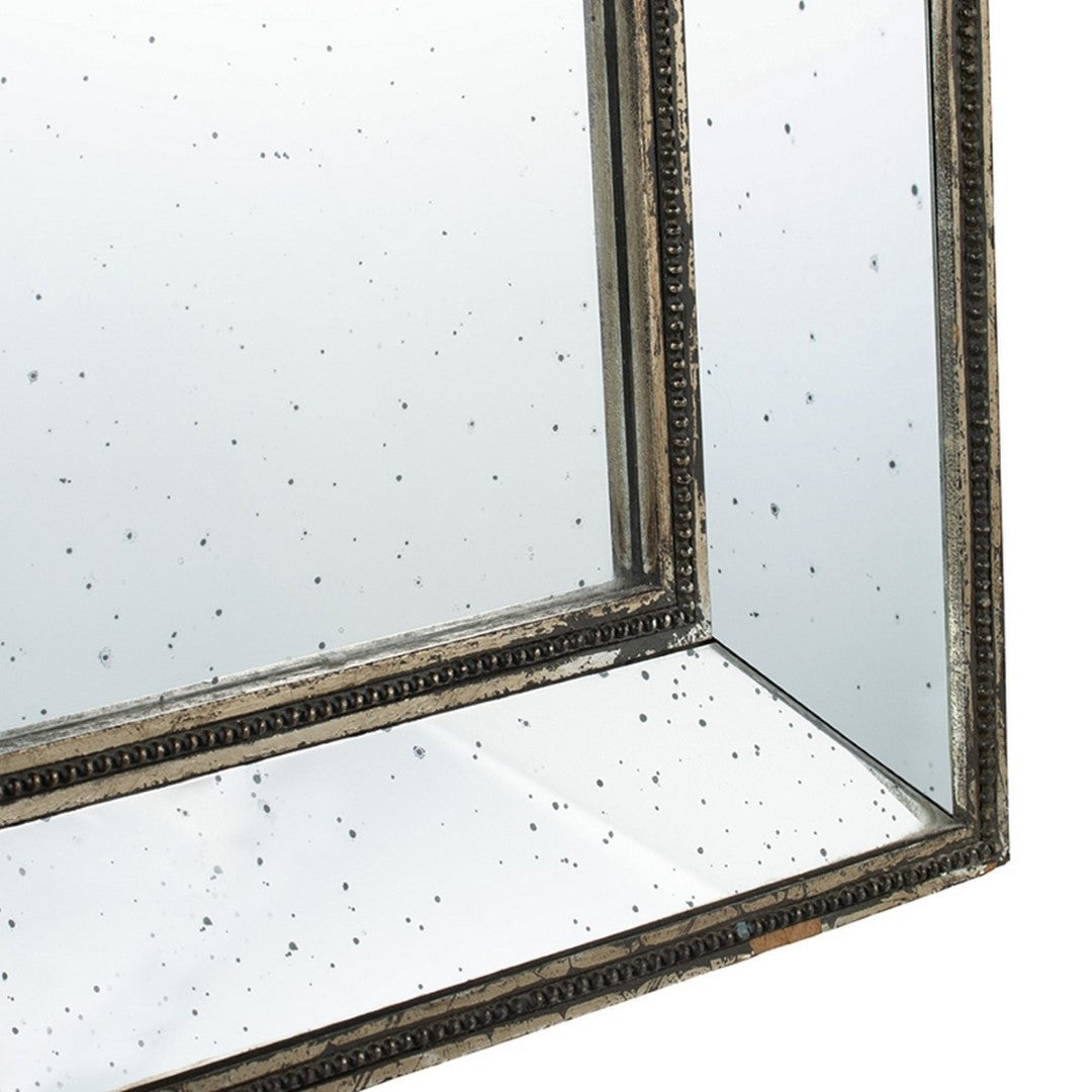 Elegant vintage glamour mirror with intricate detailing, perfect for enhancing interiors and adding old-world charm.