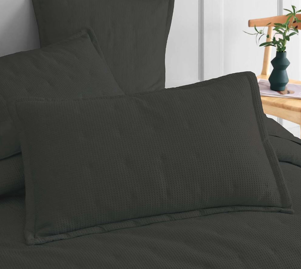 Ascot Granite Pillowcase by Logan and Mason Platinum