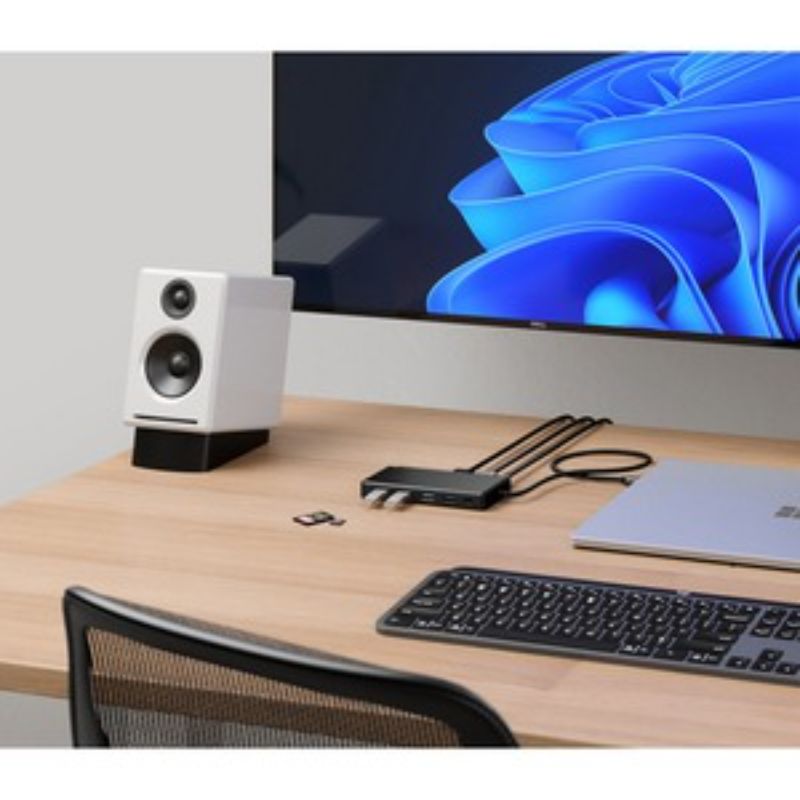 Alogic USB-C 12-in-1 Dual Display Mini Dock - MV2 - 3 Displays Supported - 1920