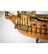 Detailed model kit of the Artesania Latina 1/90 San Francisco II galleon with laser-cut wood and realistic fittings.