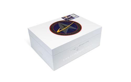 Star Trek USS Enterprise NCC-1701 Corgi Diecast Model