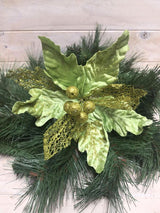Stunning green metal and mesh poinsettia head, perfect for enhancing home decor and holiday celebrations.