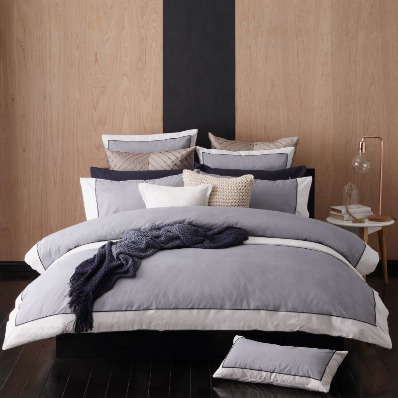 King Duvet Cover - Set KB - ESSEX NAVY (LOGAN &amp; MASON)