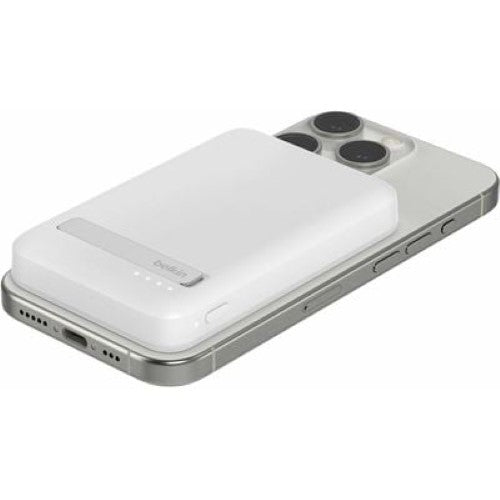 BOOSTCHARGE 5K 15W QI2 POWER BANK WHITE