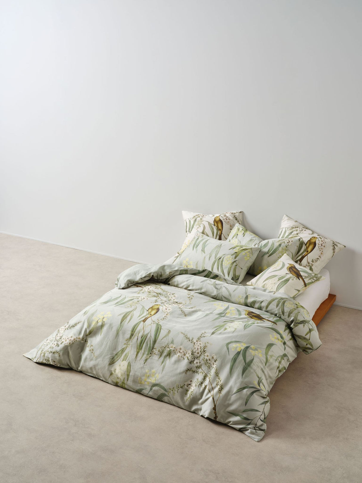 Queen - Eppalock Duvet Cover Set by Savona