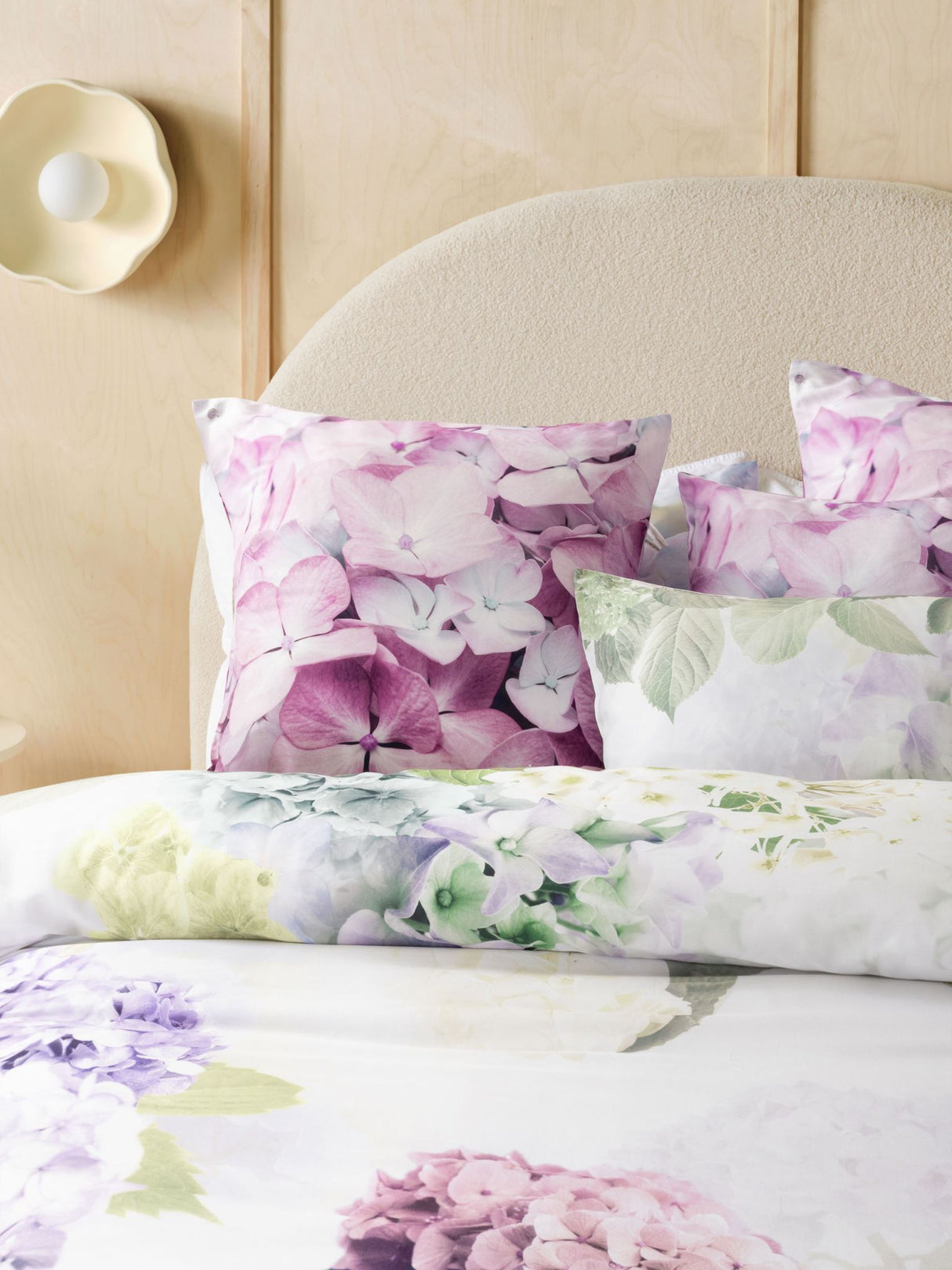 King - Thea Duvet Cover Set by Savona