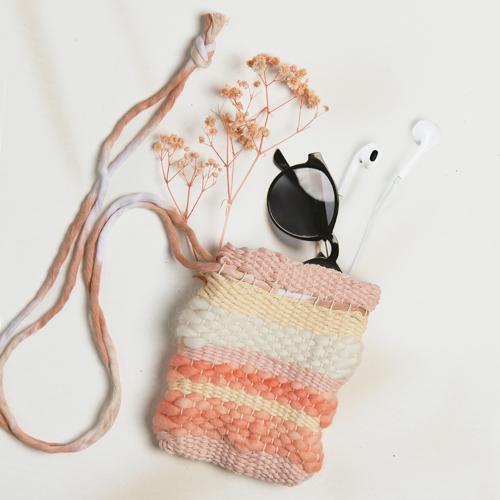 Craft Maker Lush Weaving Kit