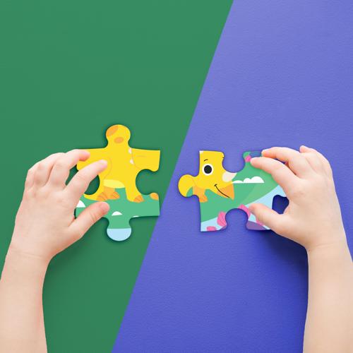 Junior Jigsaw Carry & Play Roarsome Dinosaurs