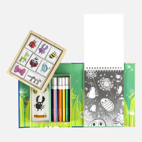 Colouring Set - Backyard Bugs