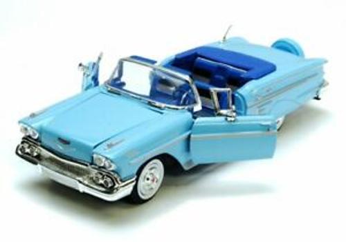 1958 Chevrolet Impala Convertible Scale Model 1:24 Motormax Light Blue or Red