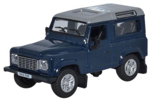 Land Rover Defender 90 Station Wagon Scale Model 1:76 Oxford Blue