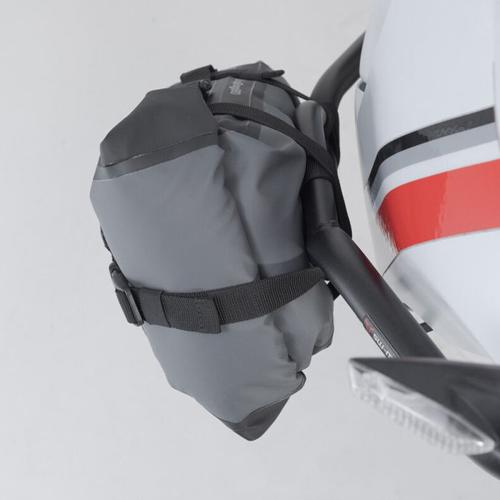 TAIL BAG SW MOTECH DRYBAG BLACK GREY 8L