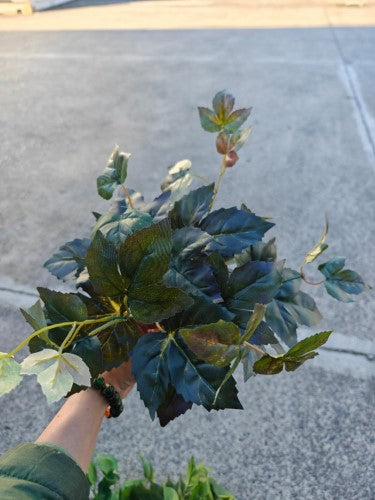 Artificial Sycamore Leaf Bush - Green and Red