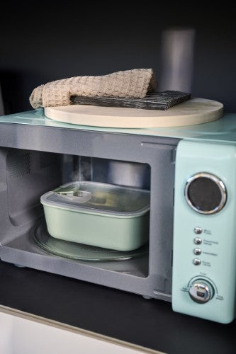 Nordic Sage 700ml Easyclip Storage box by Mepal, airtight seal, stackable, microwave-safe, and BPA-free for fresh food storage.
