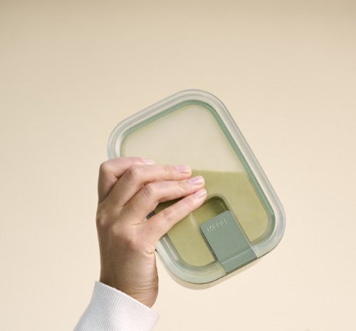 Easyclip 3-Piece Set in Nordic White, airtight storage solution with steam vent, stackable, leakproof, and dishwasher safe.