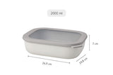 Mepal Cirqula Rectangle 2000ml in Nordic White, versatile airtight container for storing, heating, and serving food.
