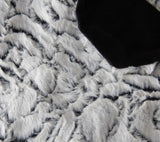 Throw / Blanket - Rose Design Fur  - 150 x 180