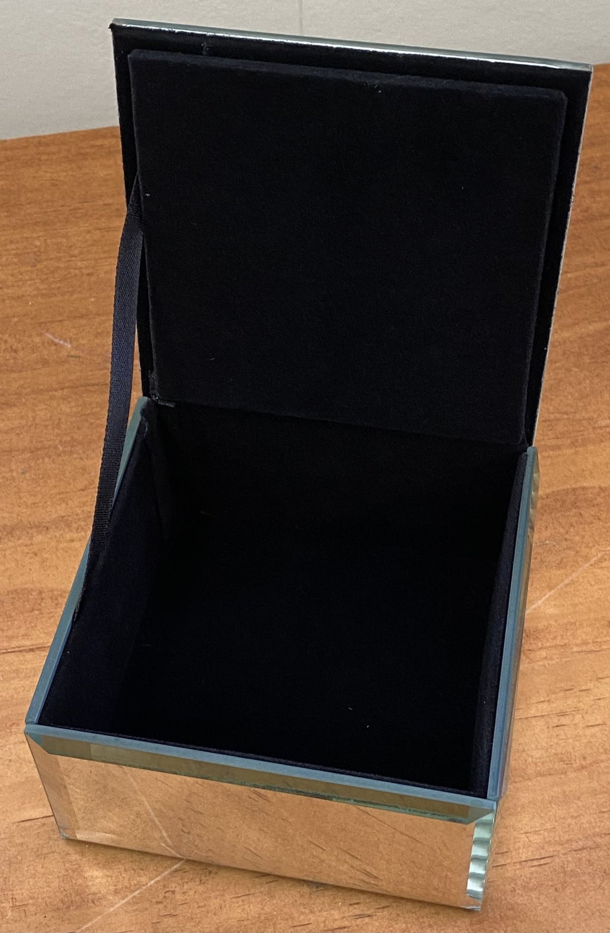 Elegant square trinket box featuring a wedding bells design, perfect for storing keepsakes and enhancing home decor.