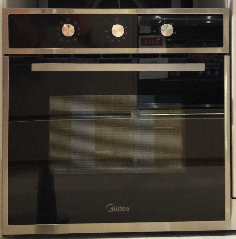 Oven - Midea 9 Functions 65M90M1