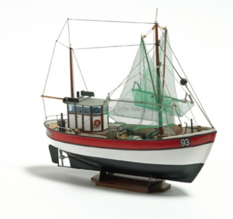 Detailed wooden model kit of the 1960s Rainbow Cutter, perfect for beginner shipbuilding enthusiasts, includes shrimp fishing equipment.