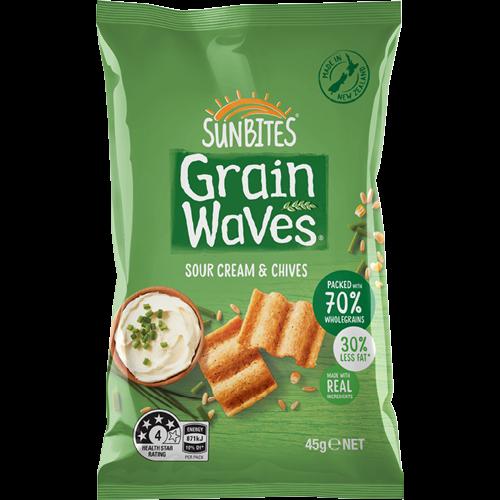 Sunbites Grain Waves Sour Cream & Chives Wholegrain Chips 45g