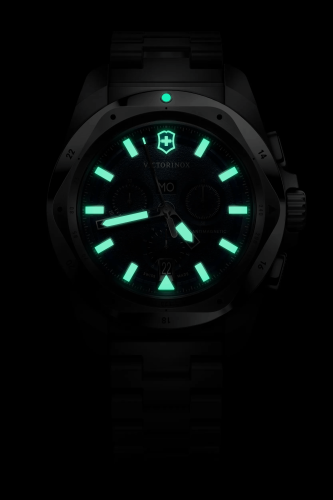 Watch - VICTORINOX I.N.O.X Chro 43mm SS Bracelet Blue Dial