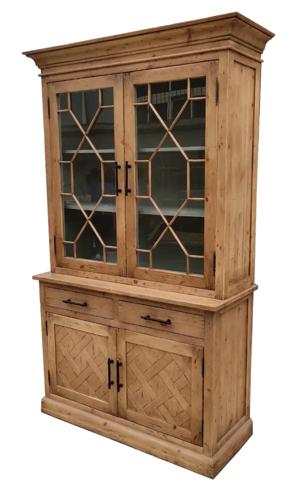 Lolo Hutch Dresser