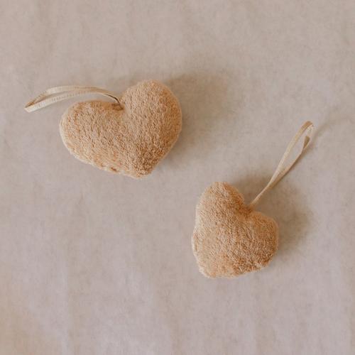 Akiiko Toffee Terry PUffy Heart Charm - Small