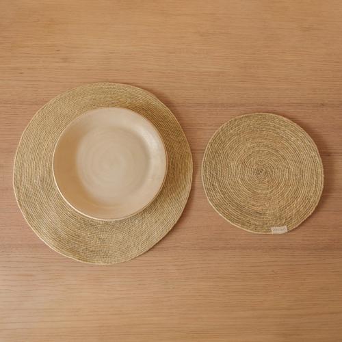 Akiiko Sabai Grass Circle Tea Mat