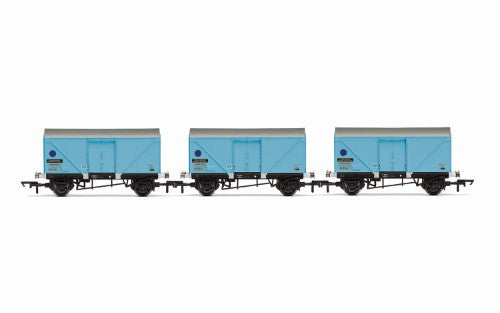 Hornby Trains 12T Fish Van 3 Pack BR - Era 6, featuring detailed models to enhance your OO scale railway layout.