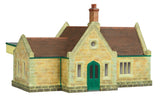 Hornby Sth East Railway Station model showcases classic architecture for enhanced model railroading realism.