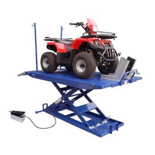 Wayco air/hydraulic lifter for motorcycles and quad bikes, 500kg capacity, sturdy steel, adjustable height 170-980mm, includes Wheelvise.