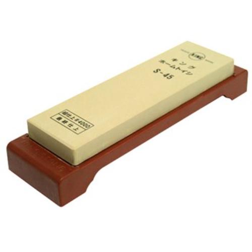 Sun Tiger S45 water stone with plastic base, 4000 grit for precise sharpening and burr removal of blades and tools.