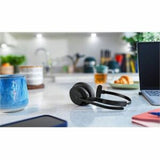 Jabra Evolve2 55 headset with noise-cancelling mic, dual connectivity, and Air Comfort technology for hybrid work and calls.