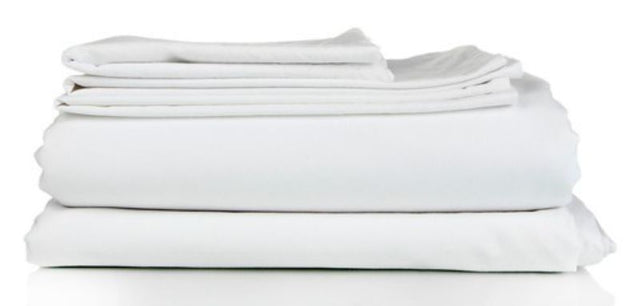 Soft and durable King Executive T200 polycotton sheets, 250 thread count, perfect for comfortable sleep year-round.