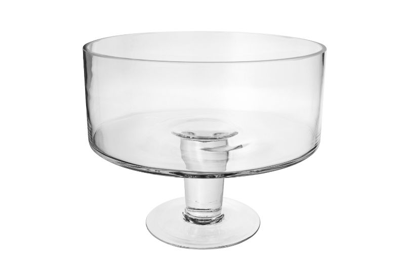 Handcrafted 26x22cm clear glass trifle bowl with pedestal, perfect for serving desserts at any special occasion.