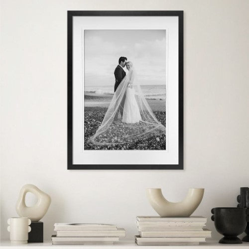 Elegant Deluxe Black Photo Frame - Type 2