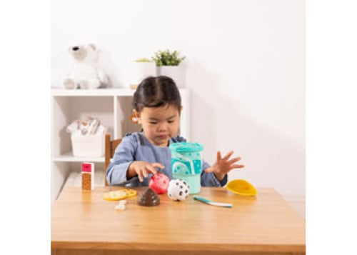 Melissa & Doug - Play to Go - Ice Cream Play Set