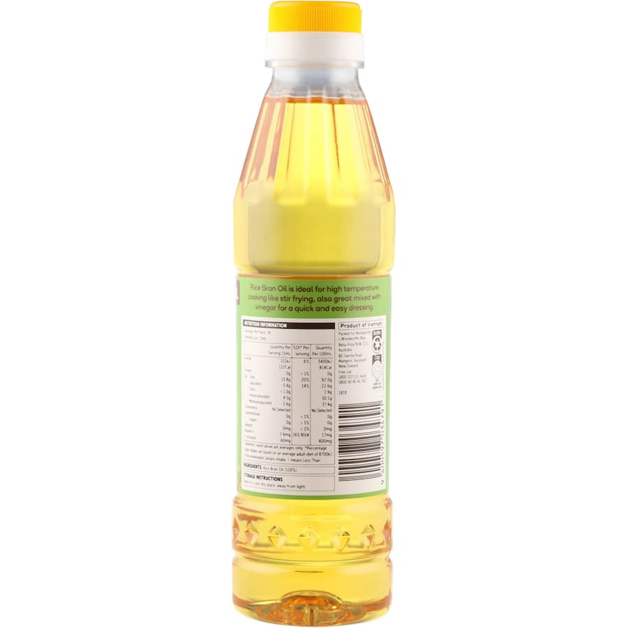 Woolworths Rice Bran Oil bottle showcasing its mild flavor, perfect for high-temperature cooking and rich in vitamin E.