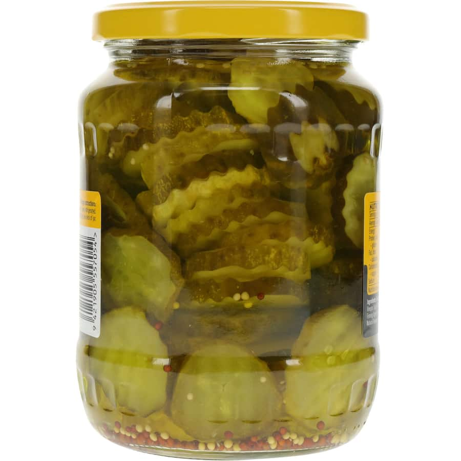 Crinkle-cut Golden Sun Gherkins Short & Sweet, perfect for burgers, hot dogs, and salads with a tangy sour-sweet flavor.