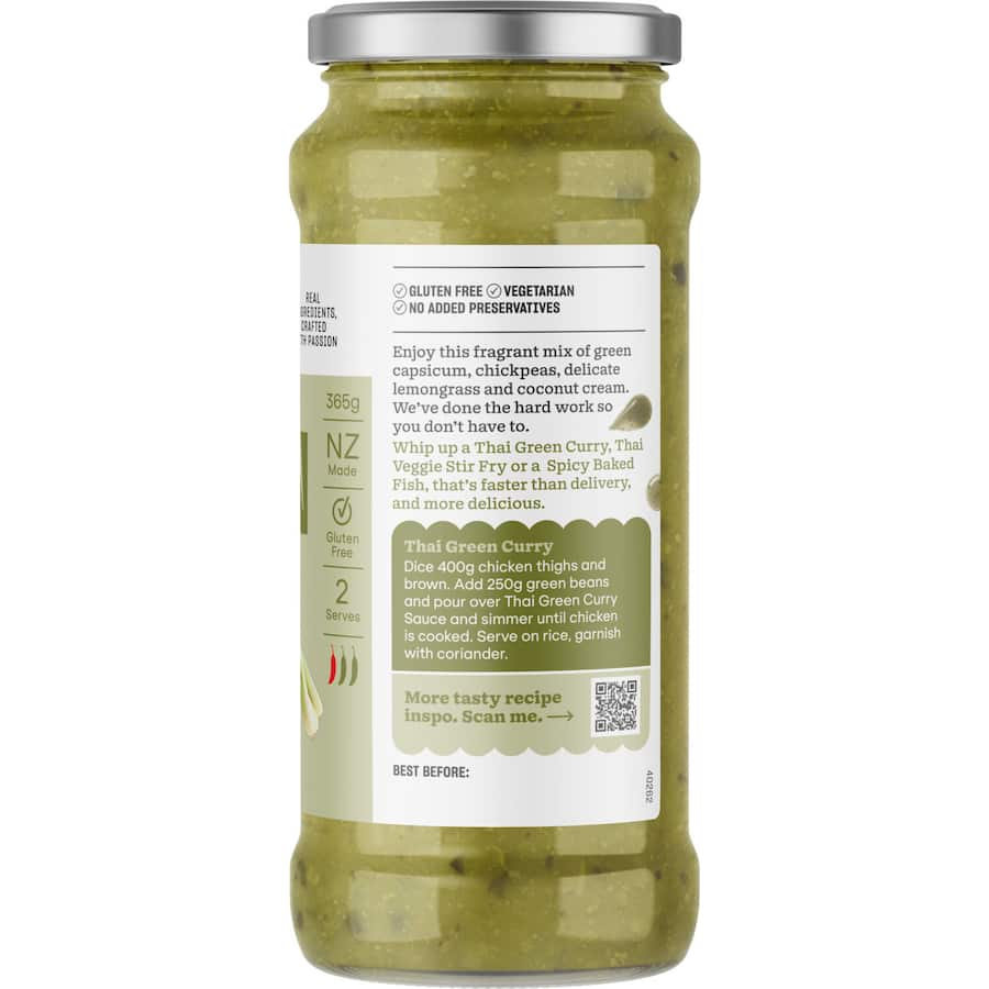 Barkers Thai Green Curry Meal Sauce, a flavorful blend of herbs for quick, authentic Thai curry at home.