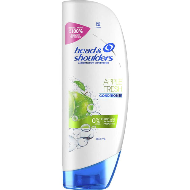 Head & Shoulders Conditioner Apple Fresh with apple scent, offers dandruff protection, cleanses hair, and is parabens-free.