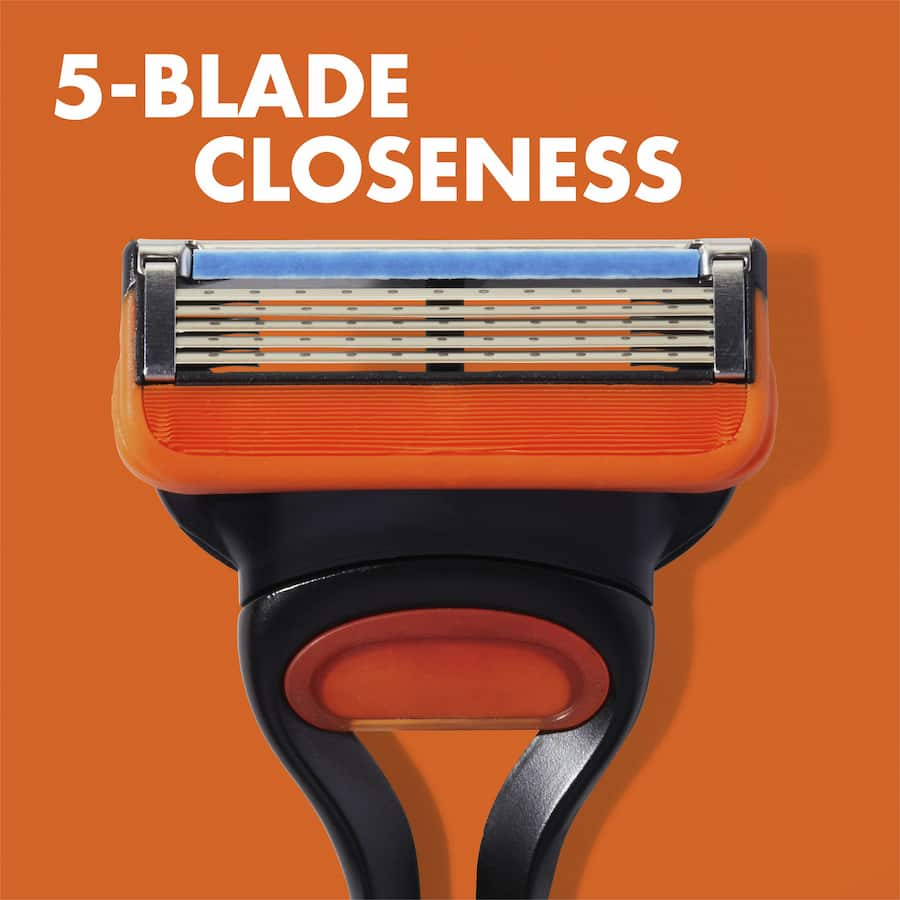 Gillette Fusion 5 Manual Razor Blades offer 5 antifriction blades for a smooth shave, with a precision trimmer for styling.